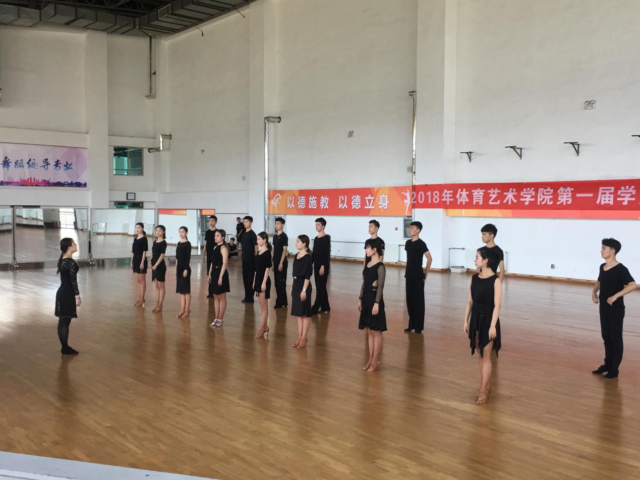 雨燕360体育赛事资讯平台
