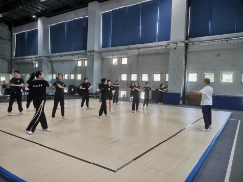 雨燕360体育超级联赛