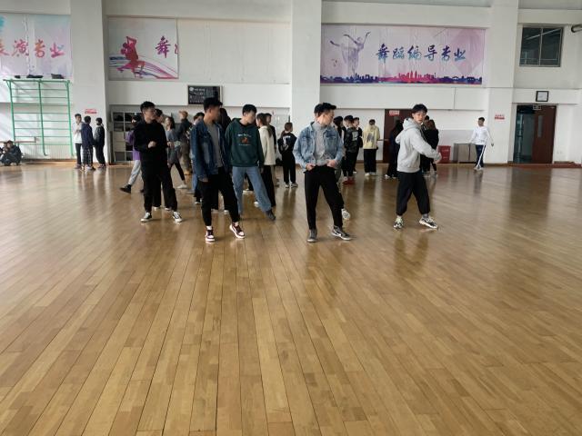 雨燕360体育手机版